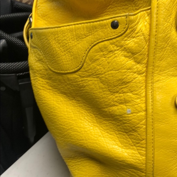 Coach Yellow Handbag - Picture 6 of 7